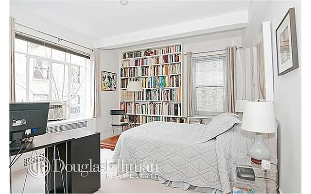 Rented by Douglas Elliman | media 23
