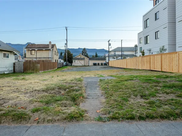 130 W Second St, Port Angeles, WA 98362