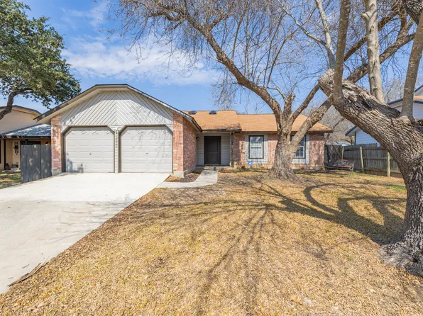 9455 Greens Point, San Antonio, TX 78250