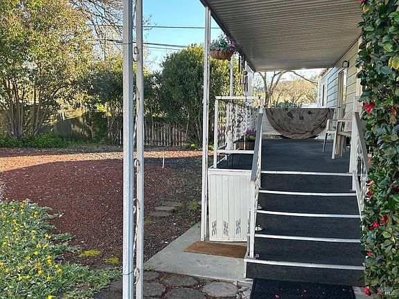 3rd image of 41 Plymouth Way