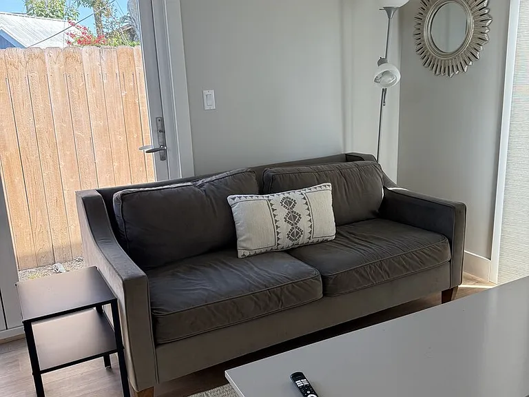 Abernathy Dr — Photo 4