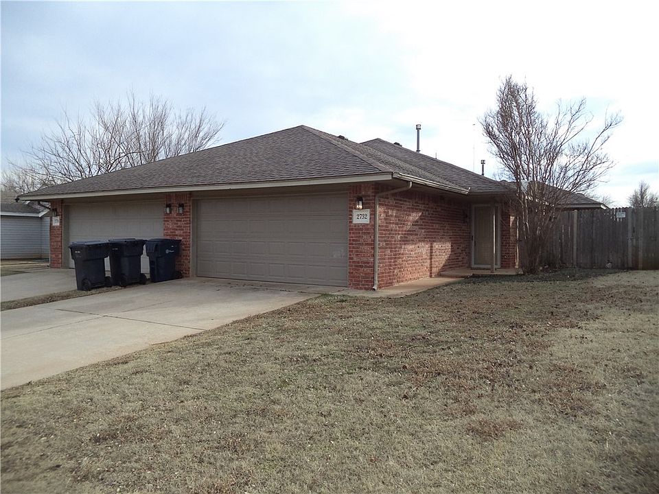 1st image of 2732 SE 89th Ter