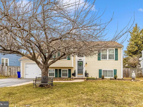 1191 Codorus St, Frederick, MD 21702