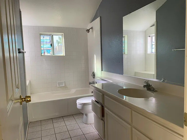 Upstairs Bathroom