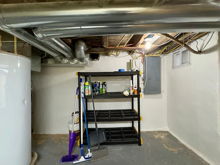 934 S East Ave — Photo 35