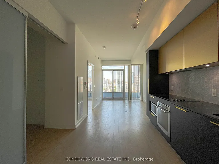 85 Wood St #2210 — Photo 2