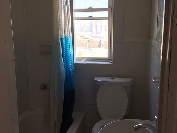 4th image of 467-469 Pavonia Ave #2R