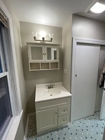 77 Bigelow St #1 — Photo 13