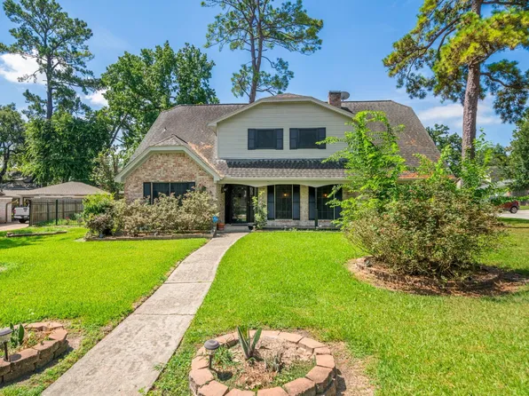 1102 Glouchester Ln, Houston, TX 77073