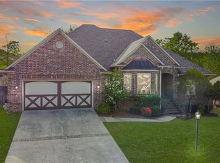 2201 Parkridge Dr, Van Buren, AR 72956