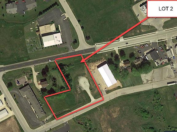3rd image of 255 Lakeview Dr