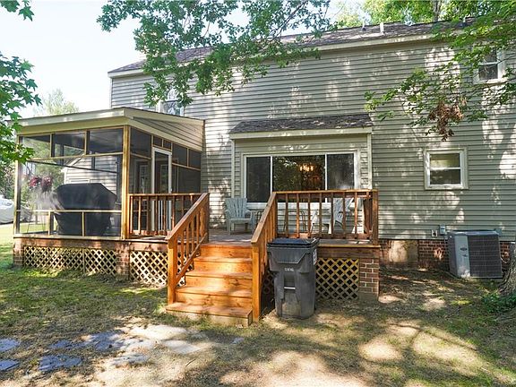 5th image of 5425 Koufax Dr