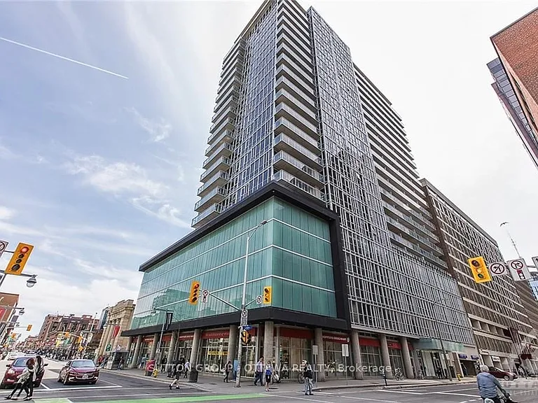 324 Laurier Ave W #1404 — Photo 1