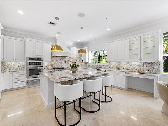 4th image of 8252 Bradford Way