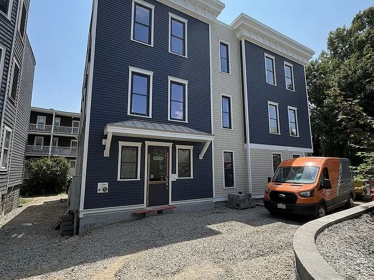 841 Columbia Rd #6 — Photo 7