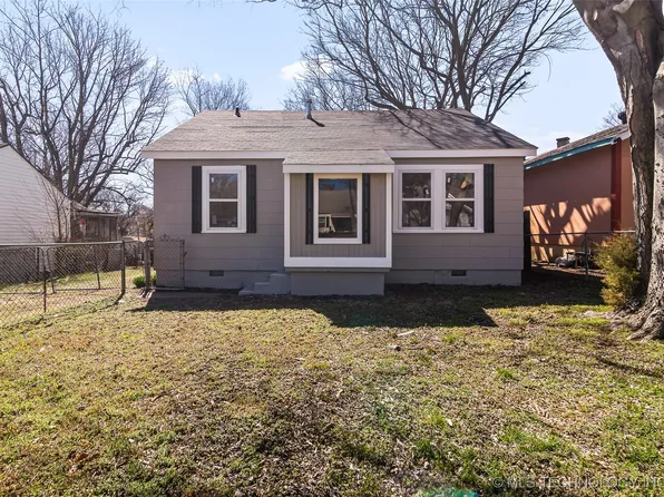 2848 E Admiral Ct, Tulsa, OK 74110