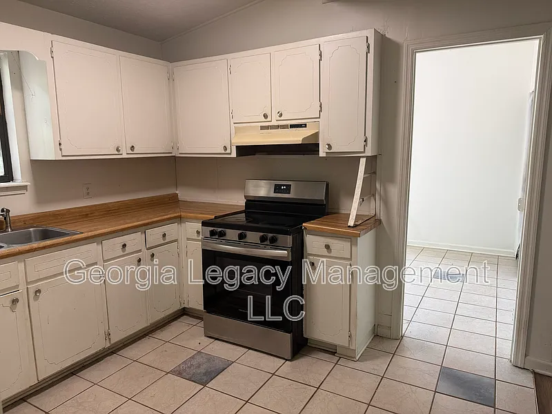 2 bed, 1.0 bath, 1000 sqft, $1,150 — Photo 3
