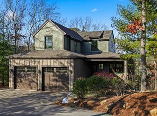 22 Hickorywood, Plymouth, MA 02360