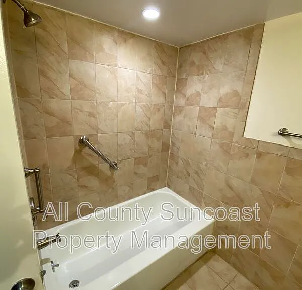 1515 Bayshore Blvd #3 — Photo 3