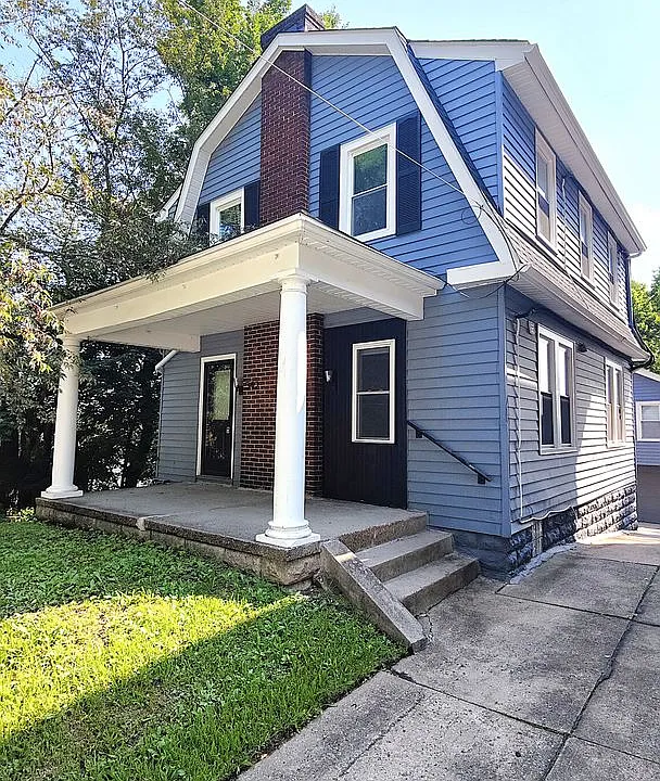 542 N Fairmount St