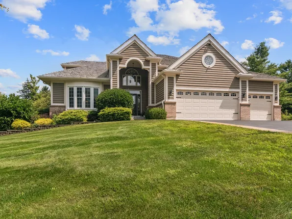 175 Sycamore Dr, Hawthorn Woods, IL 60047