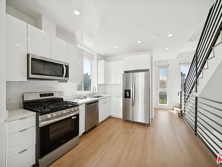 4523 Saint Elmo Dr #1/2 — Photo 14
