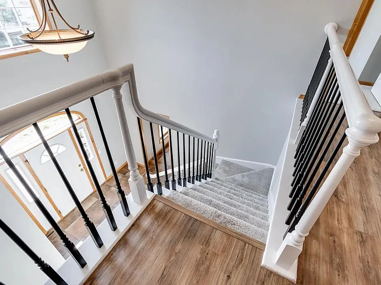 1245 Saint Patrick Way — Photo 28