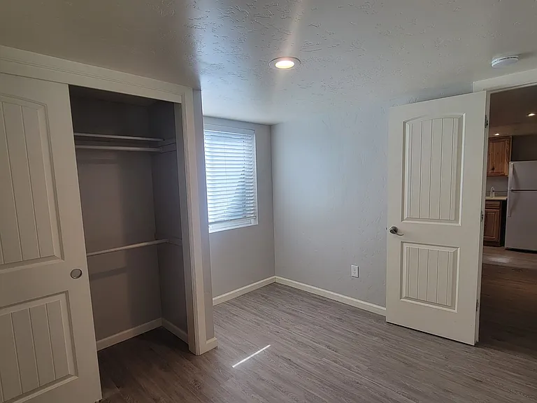 116 S Fern St #B — Photo 8