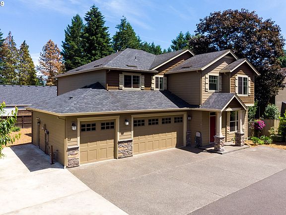 3rd image of 15418 NE 96th St