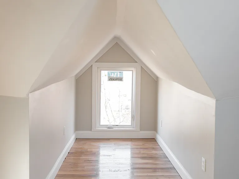 1633 Merrick St #1 — Photo 13