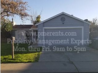 3016 Snowberry Ln, Modesto, CA 95354