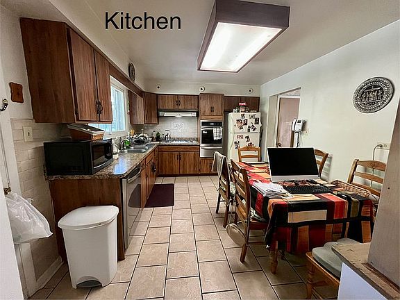 5th image of 3026 Glenway Dr