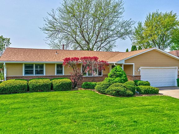 4th image of 317 Palmor Dr