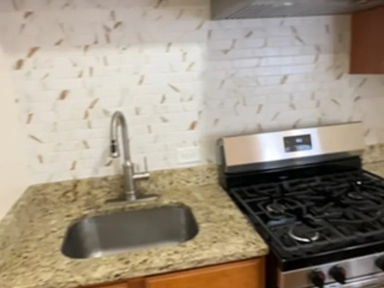 6126 N Talman Ave #3 — Photo 1