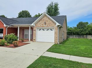 208 Santana Dr, Athens, AL 35611