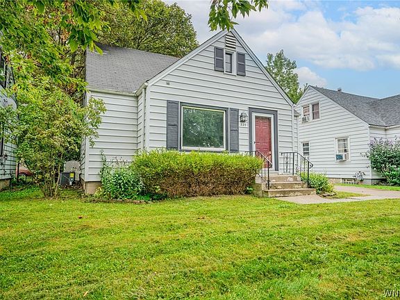 2nd image of 229 Carmel Rd