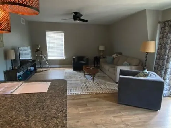 333 E 4th St APT C6, Frankfort, KY 40601