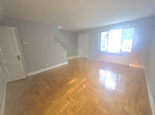 60-05 194th St #Q, Fresh Meadows, NY 11365