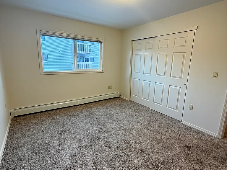3420 E 42nd Ave #4 — Photo 4