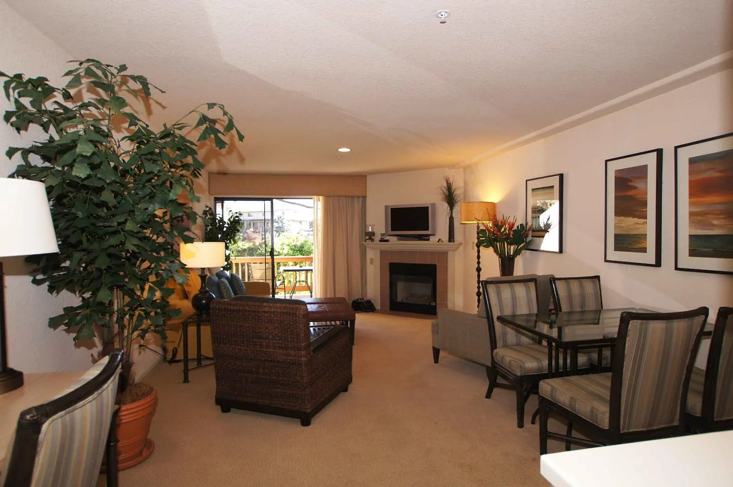 118 Seascape Resort Dr photo 1