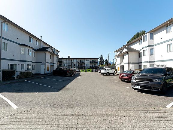 5th image of 46160 Princess Ave #17