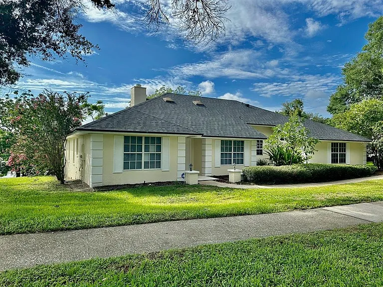 1207 Almond Tree Ct — Photo 1