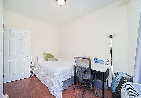 4th image of 945 Saint Nicholas Ave APT 2A