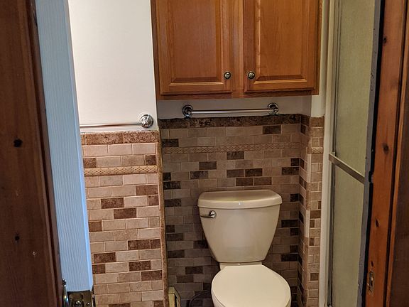 2nd image of 268 South St APT 1