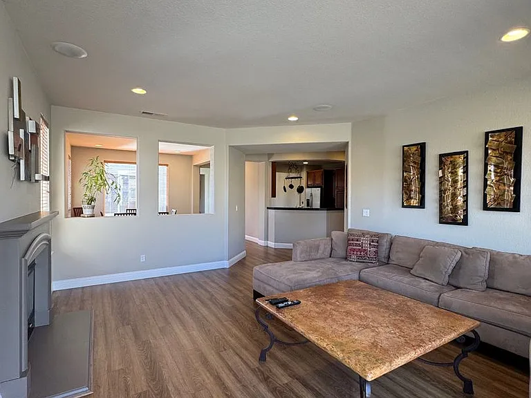 585 Seattle Slew Ct — Photo 15