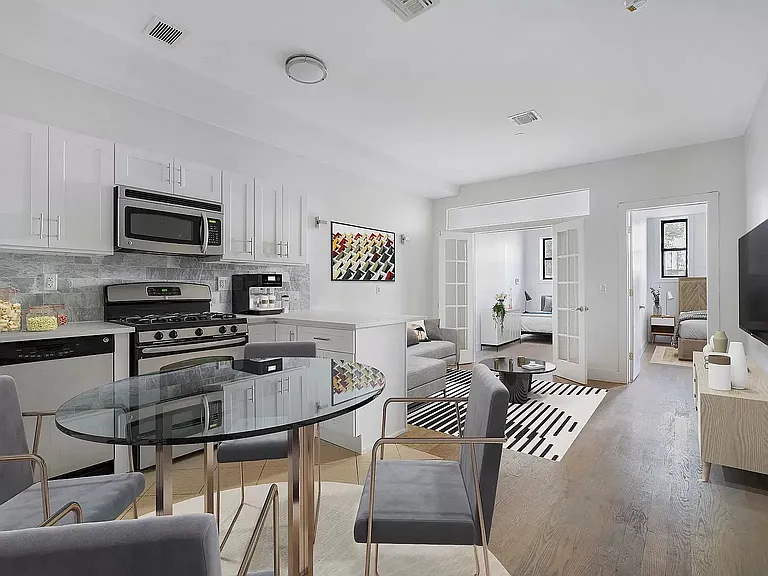 1263 Broadway #1L — Photo 1