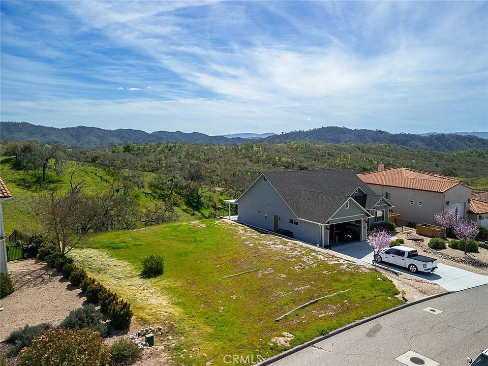 1st image of 2186 Holly Dr #24