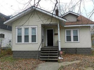 814 Pearl St, Benton Harbor, MI