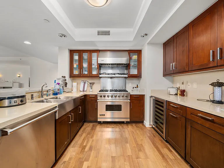 920 Granite Dr — Photo 9