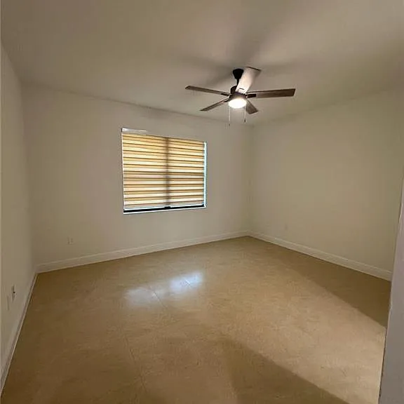 2167 Della Dr — Photo 13
